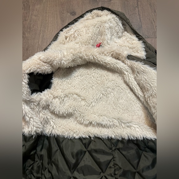 H&M Jacket - Picture 2 of 6